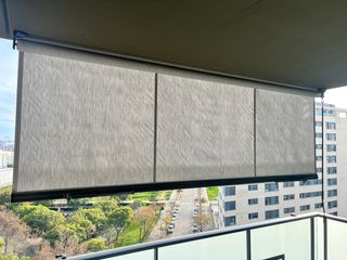 Toldo de terraza gris