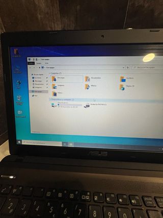 Portátil ASUS Core i5 8GB RAM
