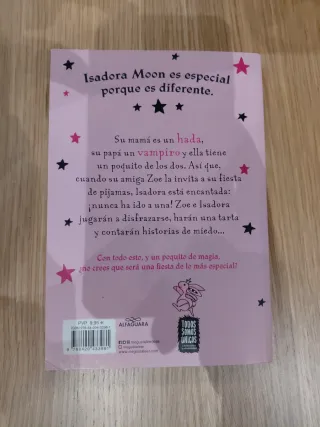 Isadora Moon va a una fiesta de pijamas / Isado...