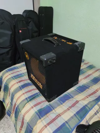 Amplificador Bajo Markbass CMD 121P IV