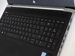 HP ORDENADOR PORTÁTIL LAPTOP i5 SSD