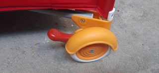 Cuna de viaje con ruedas y frenos, NUEVA