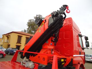Renault PREMIUM 460-CAMIONES PORTAMAQUINARIAS