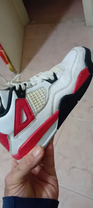 sneakers bambino numero 33