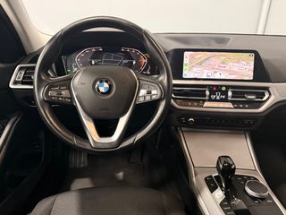 BMW 318dA Touring Automático 150Cv Diesel