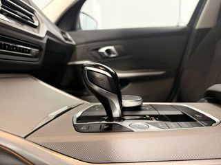 BMW 318dA Touring Automático 150Cv Diesel