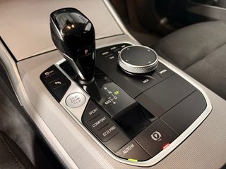 BMW 318dA Touring Automático 150Cv Diesel