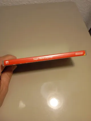 Caja juego Super Mario Odyssey Switch