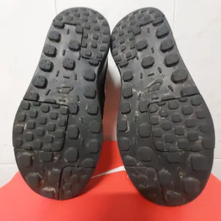 Zapatillas Nike Kids T36.5 Negras Unisex
