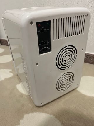 Nevera portátil FLAMINGUEO