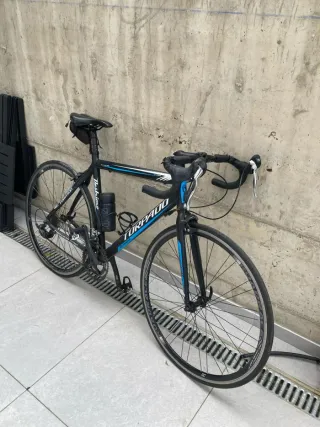 Bicicleta de carretera Torpado