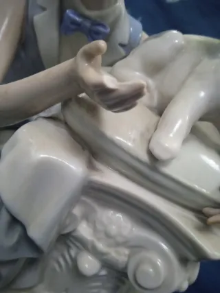 FIGURA PORCELANA AÑOS 70 MARCA NAO BY LLADRÓ