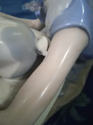 FIGURA PORCELANA AÑOS 70 MARCA NAO BY LLADRÓ