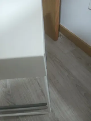 Mesas auxiliares apilables metálicas