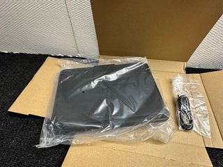 Capa OtterBox com Teclado iPad 7, 8, 9