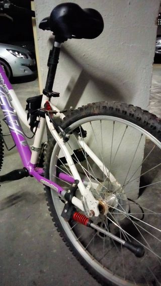 Bicicleta Morada Talla S Ruedas 26