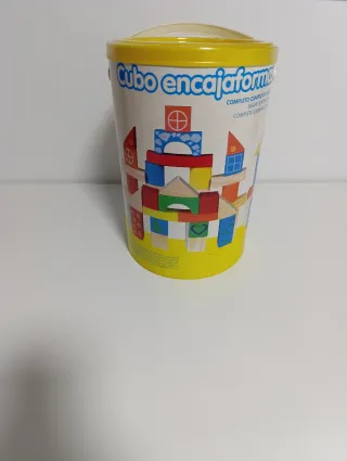Cubo encajable de formas