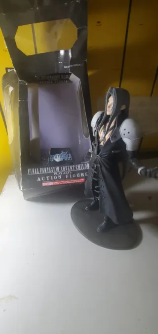Figura Sephiroth Final Fantasy Advent Child