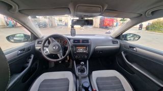 Volkswagen Jetta 2011