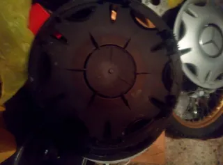 Tapacubos Mercedes Vito Originales (1 unidades)