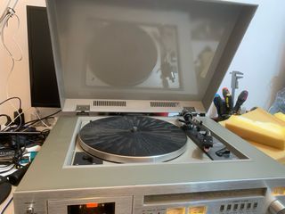 Akai AC3800L Centro Hi-Fi Plata