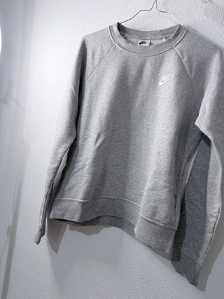 Camisola Nike cinzenta