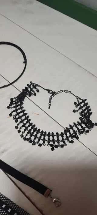 Pack 4 Chokers Góticos Negro y Plata