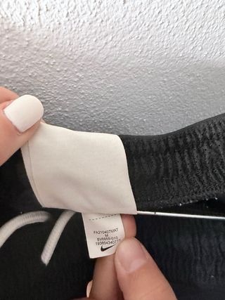 Calções Nike pretos