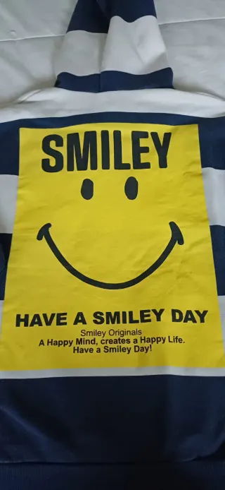 Sudadera Smiley Zara Talla M