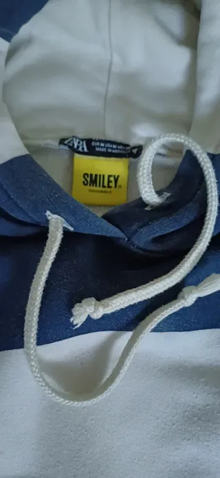 Sudadera Smiley Zara Talla M