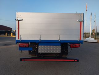 MAN TGM 18 290-CAMIONES GRUA