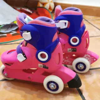 Patines Oxelo Play 3 y casco