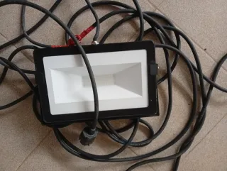 Foco LED 50w + alargadera de 10 metros