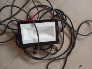 Foco LED 50w + alargadera de 10 metros