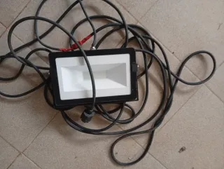 Foco LED 50w + alargadera de 10 metros