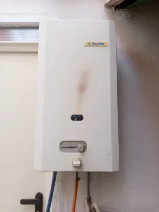 Calentador Butano 11L Neckar