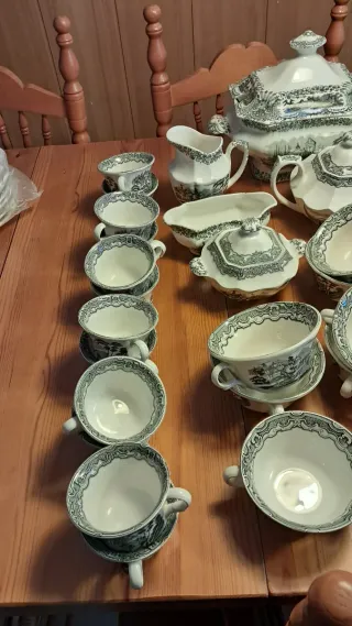 Vajilla La Cartuja de Sevilla Completa