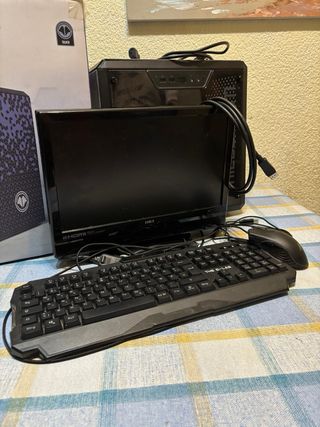 PC Millenium Ryzen 5 GTX 1650 Pack Completo