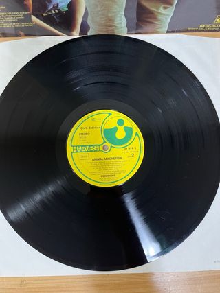 LP VINILO SCORPIONS “ ANIMAL MAGNETISM “
