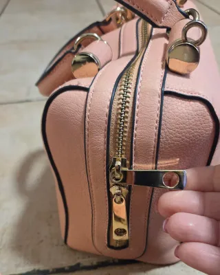 Borsa donna rosa a bauletto