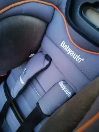 Silla de coche Babyauto gris y naranja