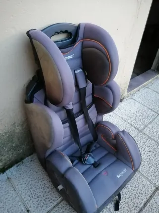 Silla de coche Babyauto gris y naranja