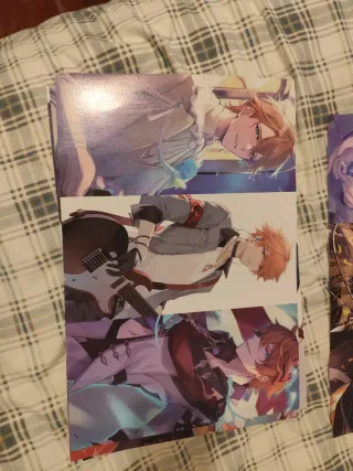 Posters Genshin Impact y Anime