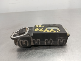 TAPA EXTERIOR COMBUSTIBLE VOLVO S40 BERLINA D4164