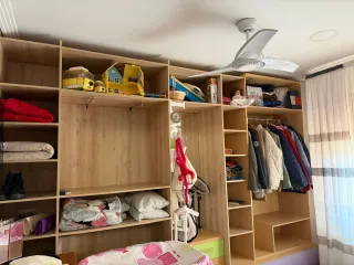 Armarios de madera y tela