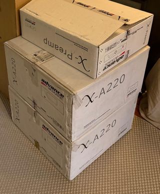 Advance Acoustic Serie X Etapas + Preamplificador