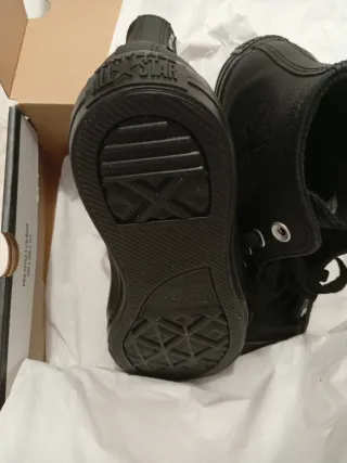 Converse piel talla 39