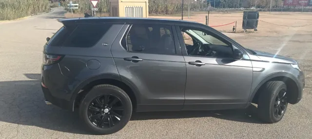 Land Rover Discovery Sport 2015