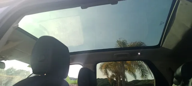 Land Rover Discovery Sport 2015