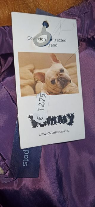 Abrigo cortavientos mascota pequeña. A estrenar.